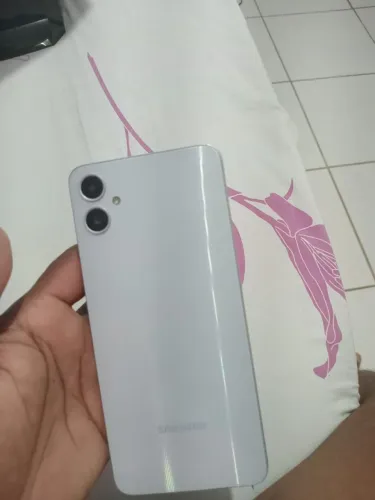 Samsung Galaxy A05 128 gigas tela gigante
