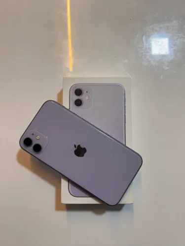 iPhone 11