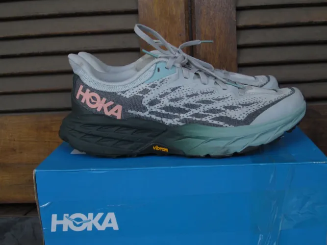 Tênis Hoka SpeedGoat 5