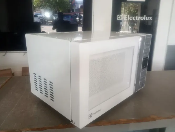Forno Microondas Electrolux ME23B