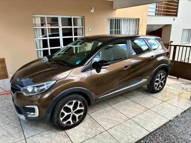 Renault Captur Intense 1.6 16V Flex 5P Aut. 2018