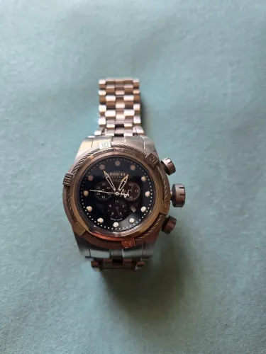 Relogio Invicta original Zeus Bolt