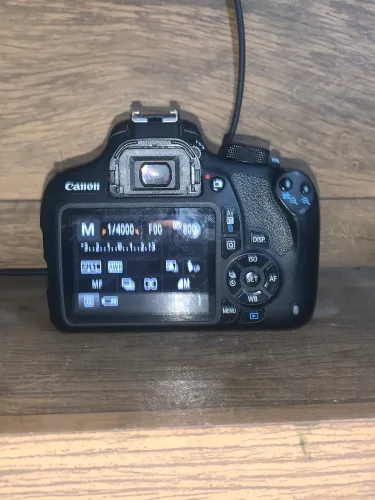 Cânon t5 + 75-300mm