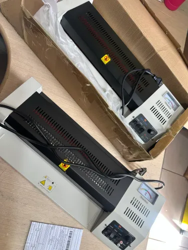 Laminadora e plastificadora mecolour A3