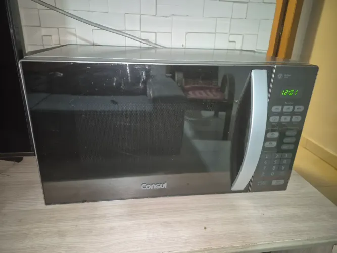 Microondas Consul Espelhado 21L