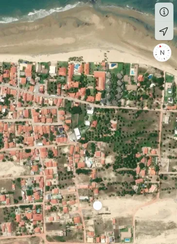 Terreno na praia de guajiru Trairi Ceará medindo 12x27
