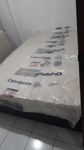 Kit colchão e box ortobom casal semi novo