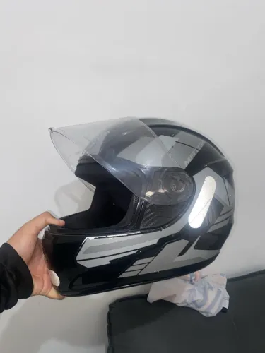 Capacete em bom estado
