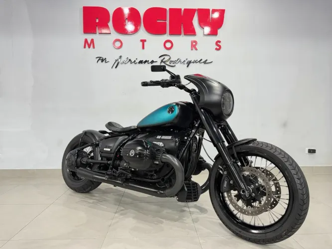 BMW R 18