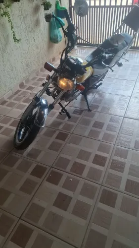 Suzuki intruder 125
