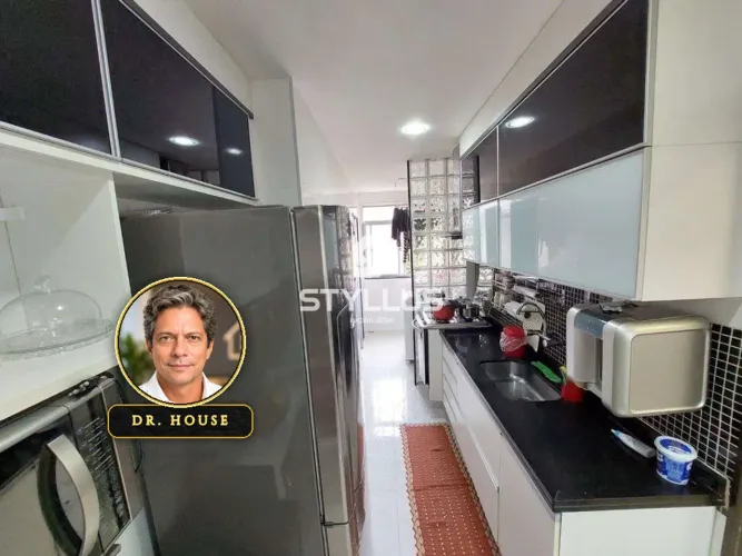 Apartamento Reformado com 2 Quartos (1 Suíte), Varanda e Vista Livre no Méier! M50A