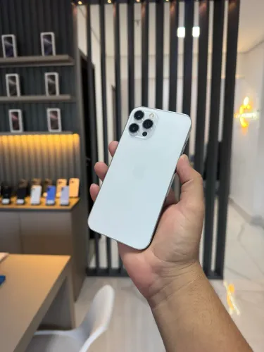 iPhone 12 Pro Max 256 gigas semi novo