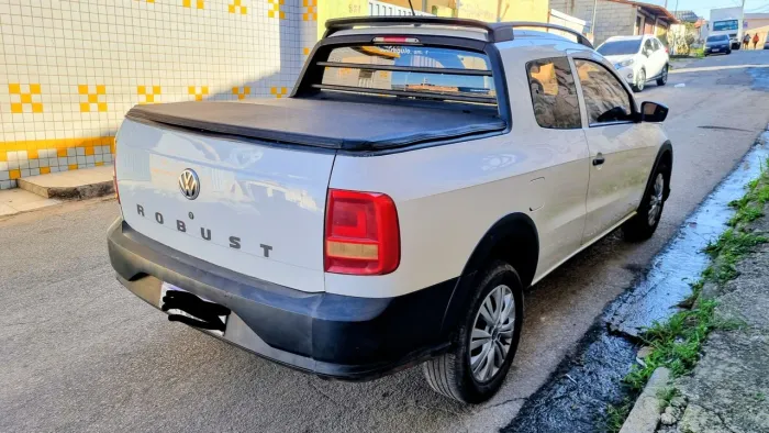 Volkswagen Saveiro Robust 1.6 Total Flex 8V CD 2021