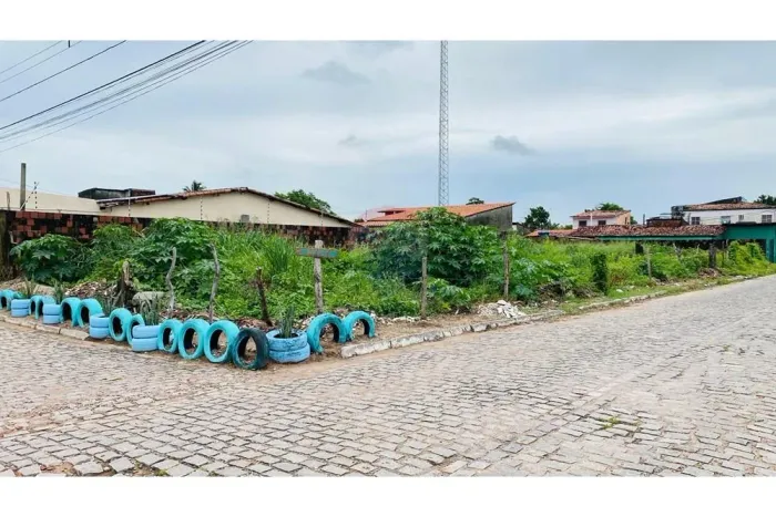 Terreno Amplo à Venda em Natal, Ótima Localização!