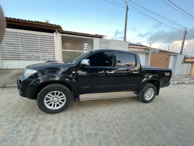 Toyota Hilux CD SRV D4-d 4X4 3.0 TDI Dies 2009
