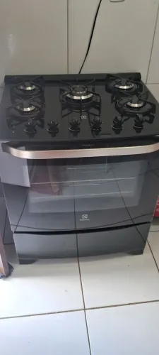 Vende-se fogão Electrolux