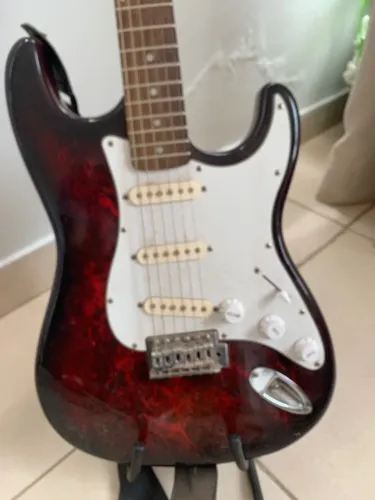 Guitarra condor