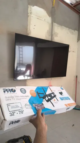 Suporte TV tri articulado