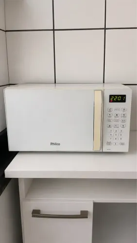Vendo microondas Philco 20L