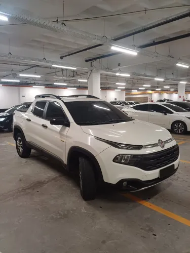 Fiat Toro Freedom 2.0 16V 4X2 TB Diesel Mec. 2017