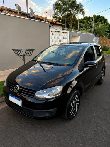 Volkswagen Fox 1.0 MI Total Flex 8V 5P 2014