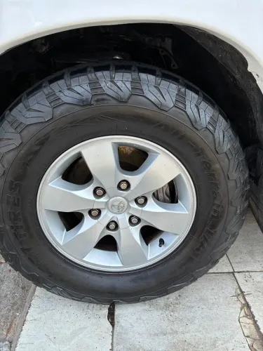 Rodas aro 16 originais Toyota Hilux