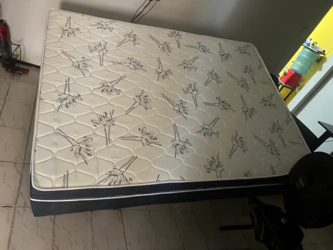 Cama box 400$ nova! Nunca usada