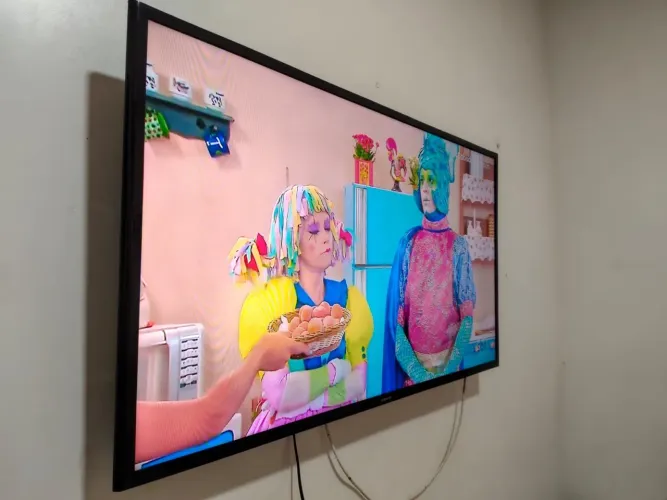 TV Samsung 43 polegadas Smart