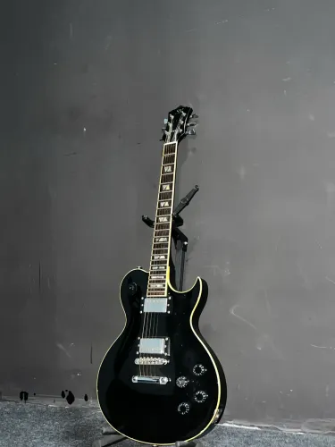 Guitarra Les Paul (SX) - Novíssima!!