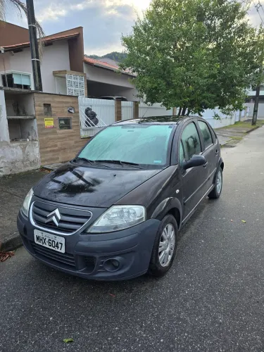 Citroen C3 GLX 1.4/ GLX Sonora 1.4 Flex 8V 5P 2011