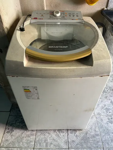 Vende-se máquina de lavar roupa Brastemp 11kg