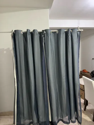 Cortina 1,60 de altura e 1,40 de largura