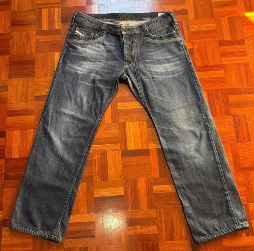 Calça diesel reta