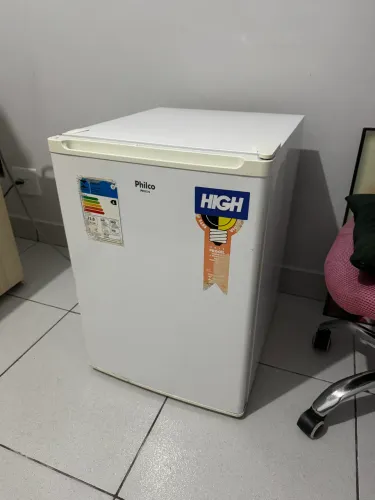 Frigobar Philco PH85N