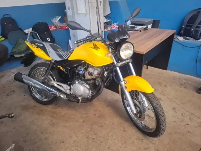 HONDA CG FAN  150 AMARELA 2013 SHALON  VEICULOS  CARIACICA