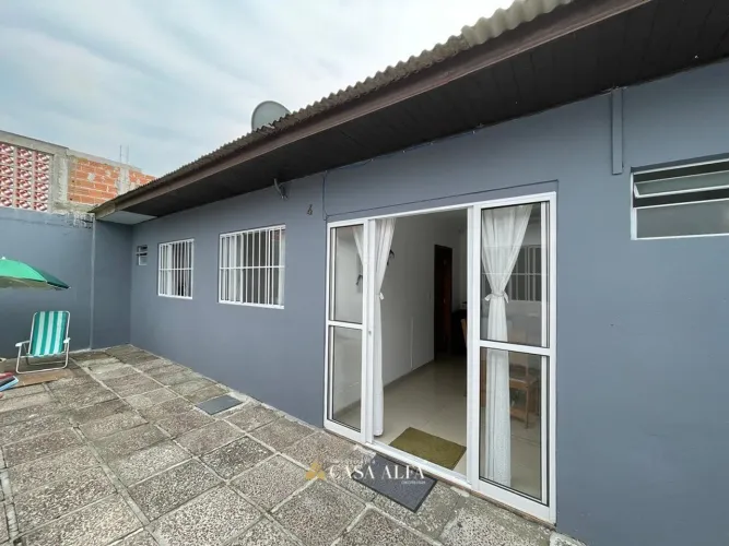 Casa a venda 250 metros do mar Balneario Gaivotas
