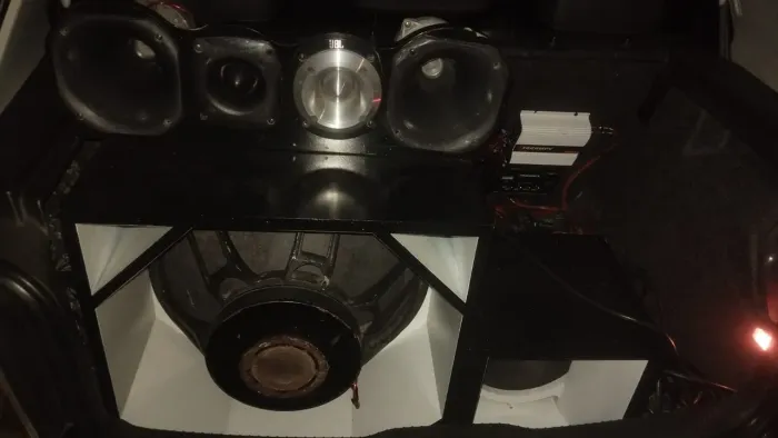 SOM PAREDÃO AUTOMOTIVO COMPLETO