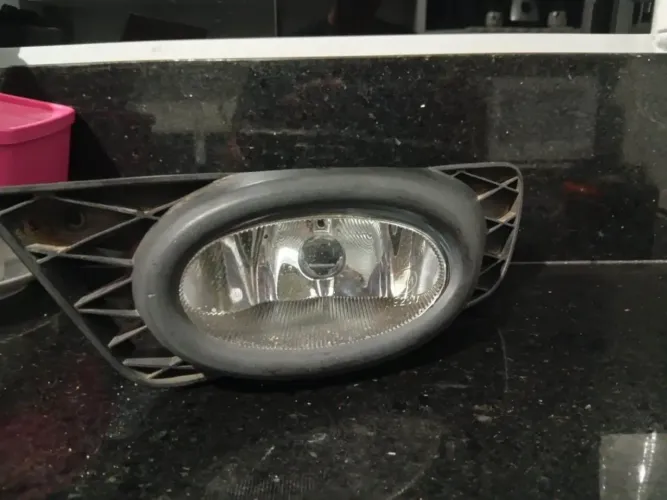 Farol de milha Honda Civic 2008 lado esquerdo