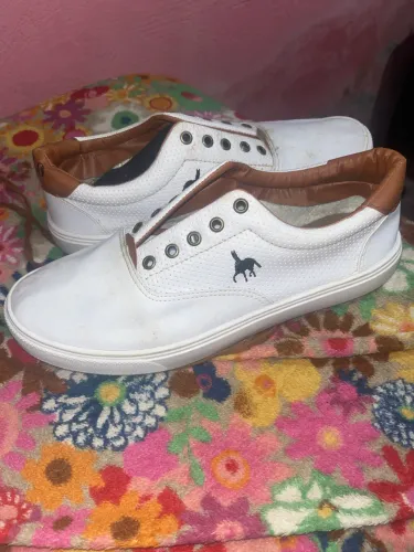 Tênis Polo Zero, nunca foi usado, PREÇO NEGOCIÁVEL!!!!