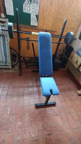 Estação de musculação 