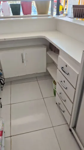 Balcão para loja,em MDF branco medida