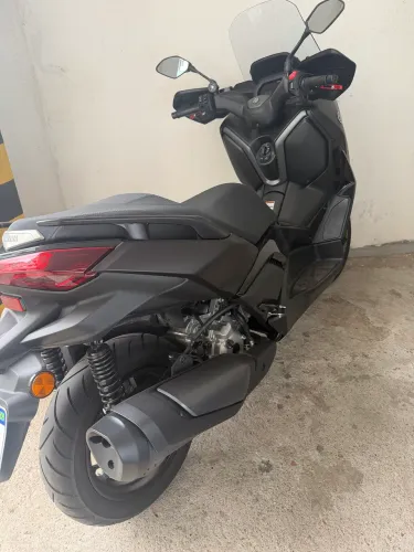 Yamaha Xmax 300