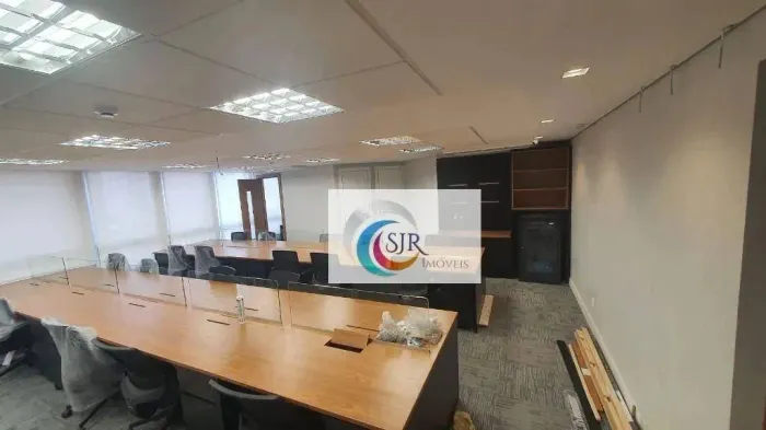 Conjunto, 200 m² - venda por R$ 2.659.752,00 ou aluguel por R$ 32.250,00/mês - Itaim Bibi