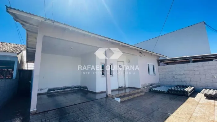 VENDA: Casa 3 Quartos, 3 Vagas, 95m² Privativos, Tapera, Florianópolis - SC
