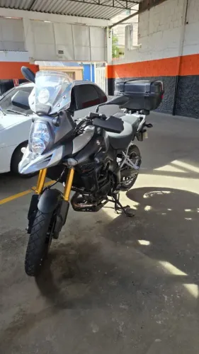 Moto Suzuki V-stron 1000 . CC - 2017