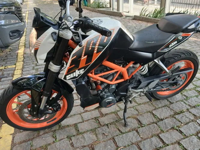 KTM DUKE 390 2018 (AC. CATÃO ATÊ 12X COM JURIS)