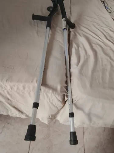 Vendo muleta usada por 30 Dias
