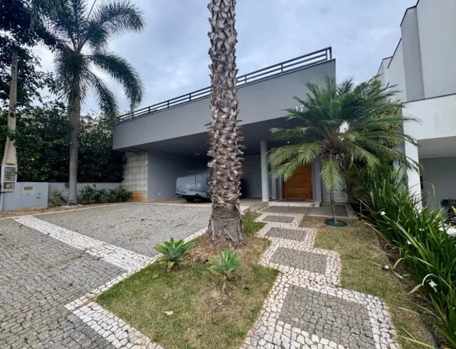 Sobrado à venda em Campinas, Swiss Park, com 3 suítes, com 285 m²