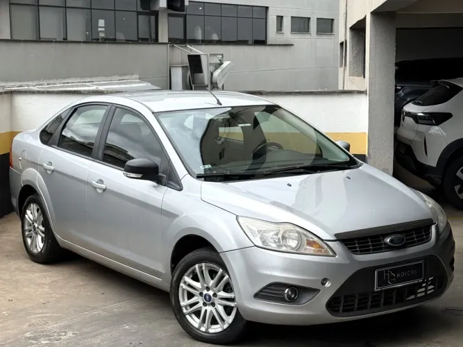 Ford Focus 2.0 16v/ 2.0 16V Flex 5P 2013