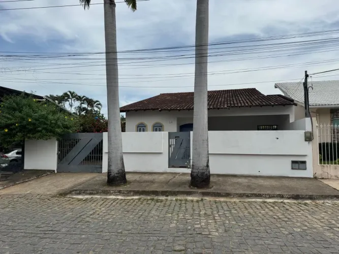 Aluguel de casa jardim Valéria
